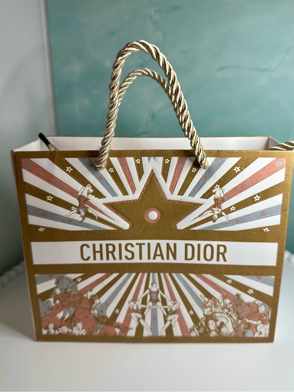 DIOR Exclusive Holiday 5pc Luxurious Lipstick Set with Mirror New w/box & Bag - Picture 7 of 7